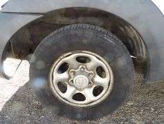 E-1039  2004 Nissan Pickup