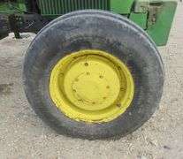 E-679 1976 John Deere 4430 Tractor