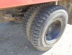 E-1062 1977 IH Loadstar 1600 Dump Truck