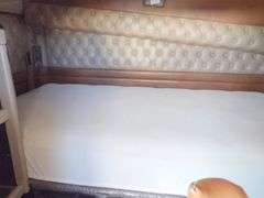 E-388  1990 Kenworth T600 Truck Tractor