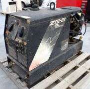 E-852 ZR - 8 Arc Welder
