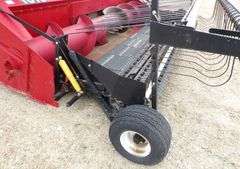 E-119  Case 1015 Bean Header