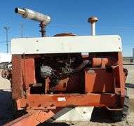 E-902 International 275 Swather