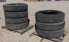 E-393 Semi Tires (7)