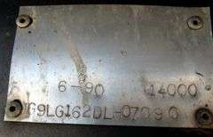 E-1058  1990 NWST Stock Trailer