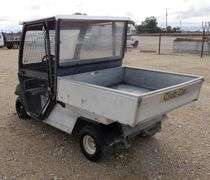 E-174 Club Car Turf 2 Carryall Golfcart
