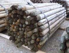 E-613 Wooden Fence Posts