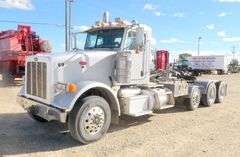 E-1063 2013 Peterbilt 367 4 Axle Truck Tractor
