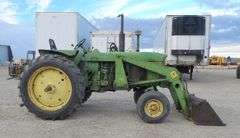 E-1124 1961 John Deere 3010 Tractor W/Loader
