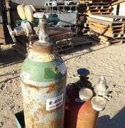 E-858 Oxygen / Acetylene Tanks