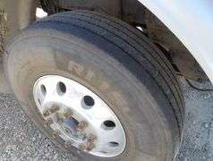 E-1063 2013 Peterbilt 367 4 Axle Truck Tractor