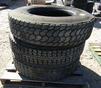 E-393 Semi Tires (7)