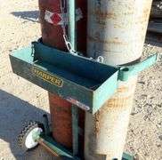 E-858 Oxygen / Acetylene Tanks