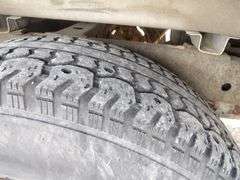 E-1039  2004 Nissan Pickup