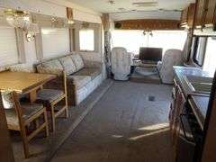 E-414 1996 34' Tiffin Allegro Bay Motor Home