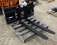 E-187 Wolverine Hydraulic Slide SS Pallet Forks