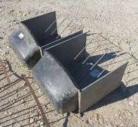 E-1108  Hang-On Feeders