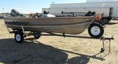 E-659 1992 Lund 16' Boat