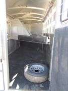 E-660 2001 Cherokee 24' LQ Horse Trailer
