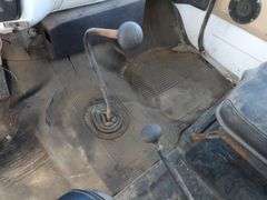 E-1061 1981 Chevy Dump Truck