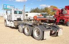E-1063 2013 Peterbilt 367 4 Axle Truck Tractor