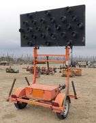 E-418 Solar Traffic Arrowboard