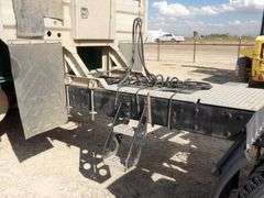 E-388  1990 Kenworth T600 Truck Tractor