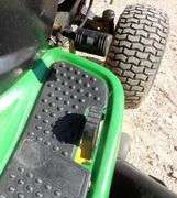 E-573 John Deere LA115 Riding Lawn Mower