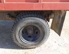 E-1062 1977 IH Loadstar 1600 Dump Truck