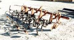 E-1093  International 3-Point Cultivator