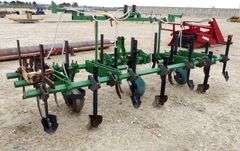 E-115 3-Point Toolbar Injection Implement