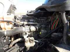 E-424 2012 Freightliner Cascadia Truck Tractor