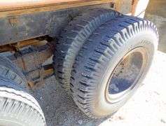 E-1061 1981 Chevy Dump Truck