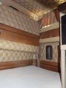 E-388  1990 Kenworth T600 Truck Tractor