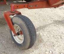 E-426 Heston 8400 Swather