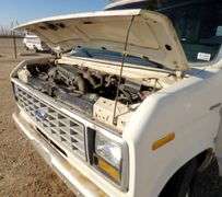 E-296 1990 Ford F350 Econoline Van