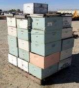 E-1010 Bee Boxes