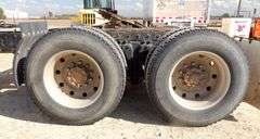 E-388  1990 Kenworth T600 Truck Tractor