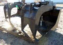 E-856 Wolverine Skid Steer Grapple Bucket