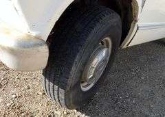 E-296 1990 Ford F350 Econoline Van