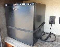 E-385 2014 North Trail Travel Trailer