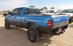 E-958  2001 Dodge Ram 1500 Pickup