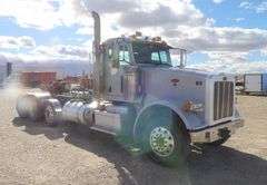 E-1063 2013 Peterbilt 367 4 Axle Truck Tractor