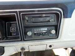 E-298 1974 Ford F350 Cab & Chassis