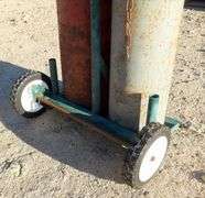 E-858 Oxygen / Acetylene Tanks