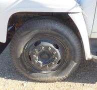 E-1062 1977 IH Loadstar 1600 Dump Truck