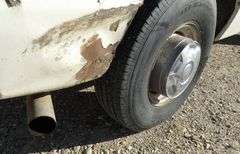 E-296 1990 Ford F350 Econoline Van