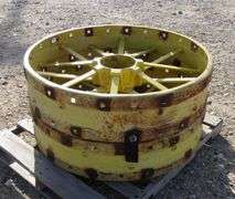 E-682 Tractor Wheels