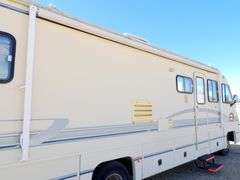 E-414 1996 34' Tiffin Allegro Bay Motor Home
