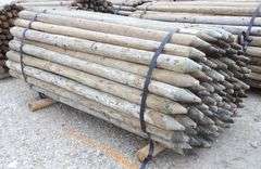 E-610 Wooden Fence Posts